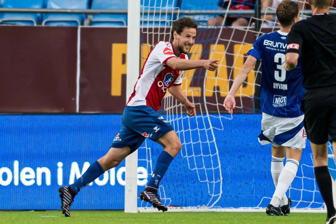 英雄联盟下载-赛地聚焦——欧超杯冲刺阶段热度飙升，纽卡斯尔单刀错失，目标明确，细节决定成败的简单介绍